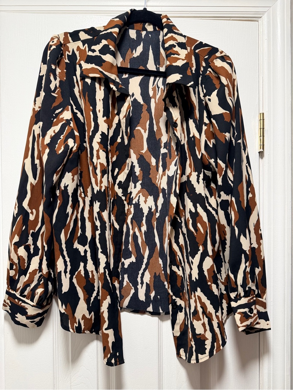 SHEIN Brown Black Cream Printed Tie-Neck Button Down Blouse - Size XL - Like New